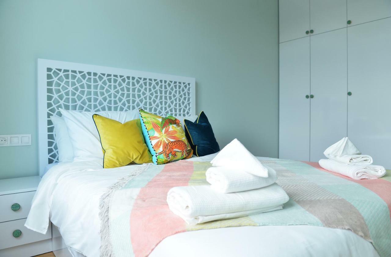 Spacious Modern 2 Bedrooms Apartment In Central 耶烈万 外观 照片